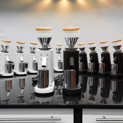 40mm Conical Burr Grinder de Grãos de Café com 180W de Potência e Titânio Alloy Burr Material