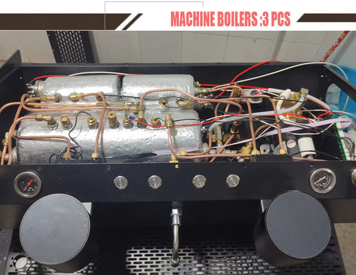 6.8Kw Máquina de café Espresso comercial semiautomática de duplo grupo com três caldeiras