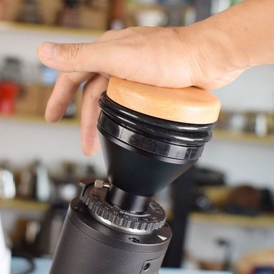 40mm Conical Burr Moinho de Café para Cappuccino Latte Espresso Fabricante de aço inoxidável 220V
